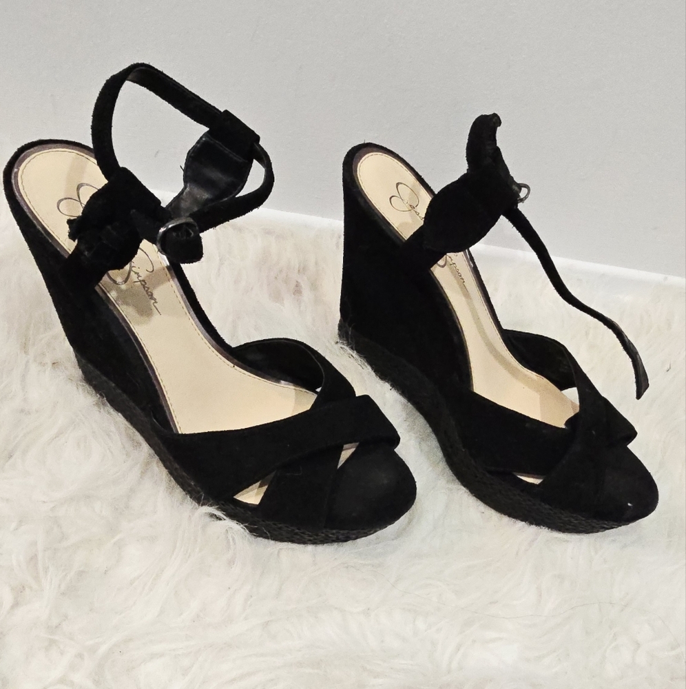 ๐ฅ8 1/2 Bundle of 5 Pairs Women's Shoes - Picture 3 of 16